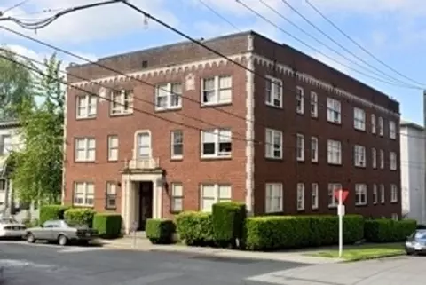 1631 Belmont Ave, Seattle, WA 98122