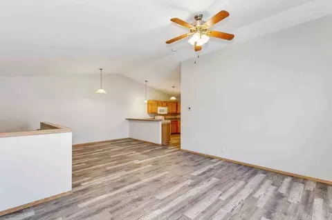 10625 W Maple St, Wichita, KS 67209