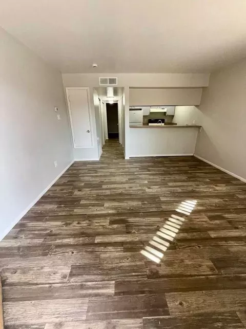 1520 University Blvd NE, Albuquerque, NM 87102
