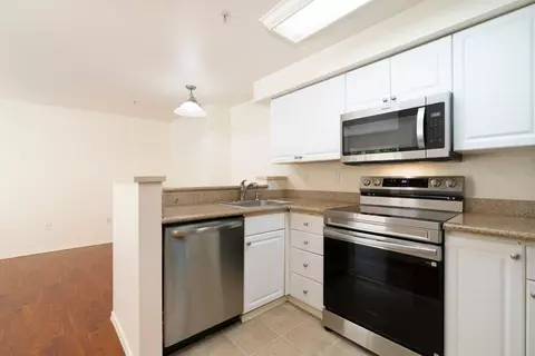 1307 N 43rd St, Seattle, WA 98103