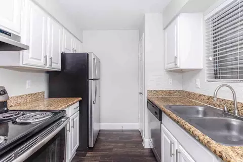 1000 Cypress Station Dr, Houston, TX 77090 photo 31