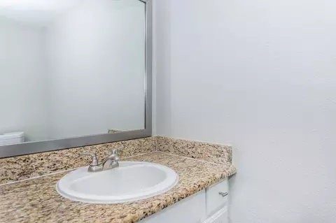 1000 Cypress Station Dr, Houston, TX 77090 photo 21