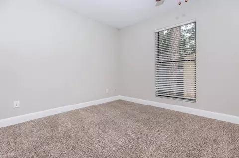 1000 Cypress Station Dr, Houston, TX 77090 photo 27