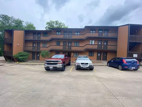 219 Dix Rd, Jefferson City, MO 65109