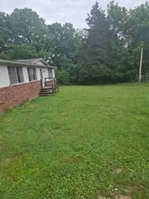 1009 Hawthorne St, Desloge, MO 63601