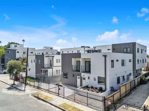 1156 W 38th St, Los Angeles, CA 90037