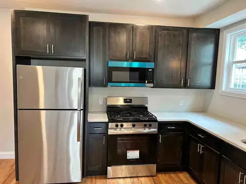 414 Ridgeway St, Gloucester City, NJ 08030