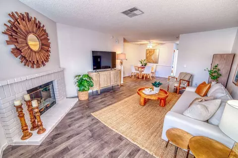 6115 W Harmon 6111 Churchfield Blvd, Spring Valley, NV 89103