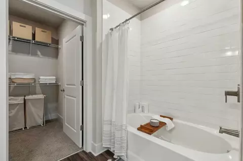 2541 Landmark Dr, Raleigh, NC 27607 photo 20