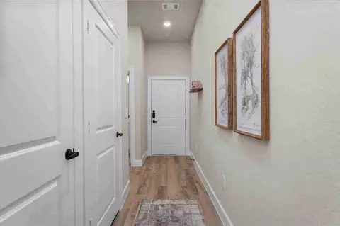 2422 S Loop 336 W, Conroe, TX 77304 photo 4