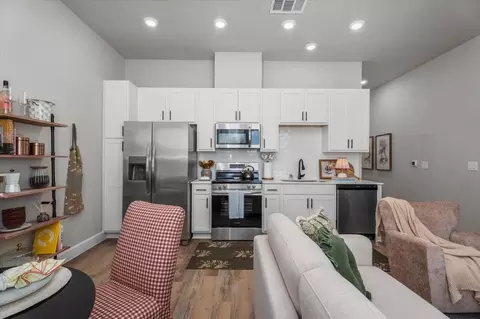2422 S Loop 336 W, Conroe, TX 77304 photo 14