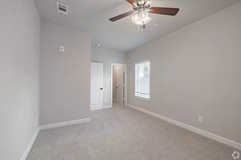 2422 S Loop 336 W, Conroe, TX 77304 photo 34