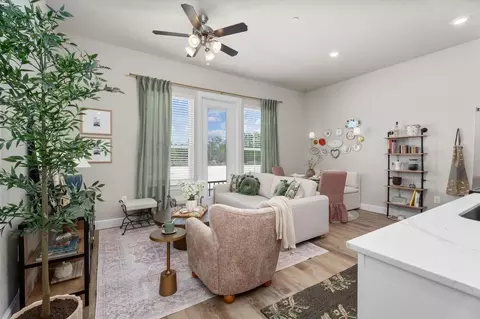 2422 S Loop 336 W, Conroe, TX 77304 photo 8