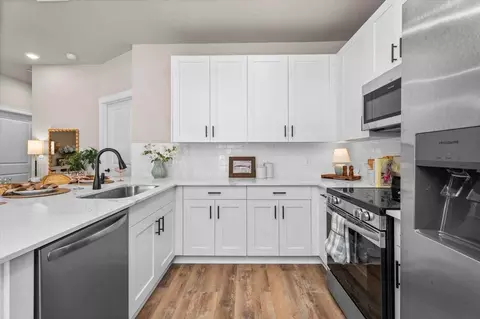 2422 S Loop 336 W, Conroe, TX 77304 photo 13