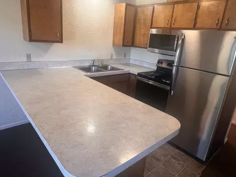 1290 E 18th Ave, Eugene, OR 97403 photo 5
