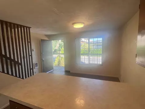 1290 E 18th Ave, Eugene, OR 97403 photo 4