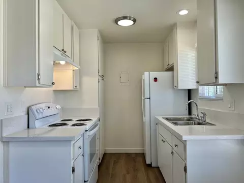 121 N Western Ave, Santa Maria, CA 93458