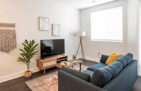 601 E Pete Rose Way, Cincinnati, OH 45202