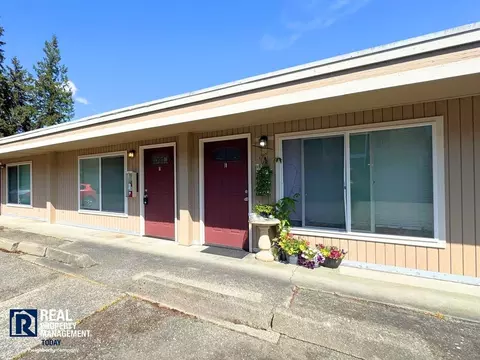 6415 Steilacoom Blvd SW, Lakewood, WA 98499