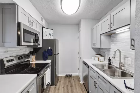 3205 E Olive Rd, Pensacola, FL 32514