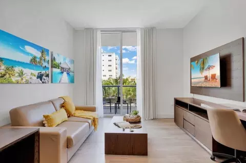 777 N Ocean Dr, Hollywood, FL 33019