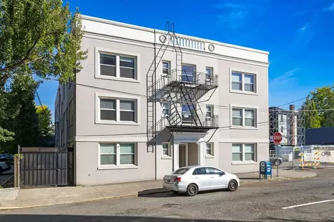 834 SW 15th Ave, Portland, OR 97205