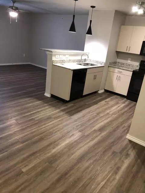 54 S Price Rd, Brownsville, TX 78521