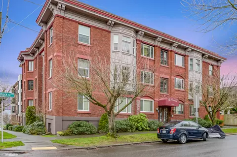 203 W Comstock St, Seattle, WA 98119