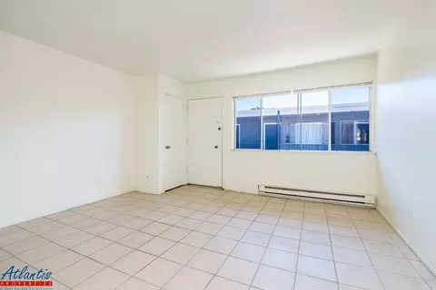 439 S 4th St, San Jose, CA 95112