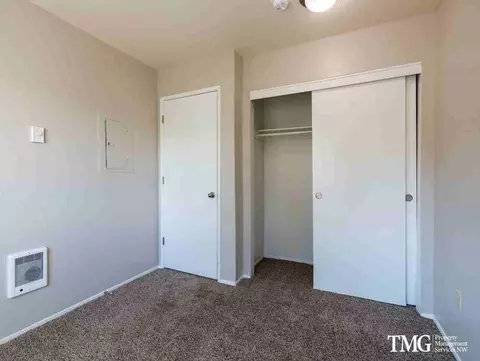 805 NE Kane Dr, Gresham, OR 97030 photo 36
