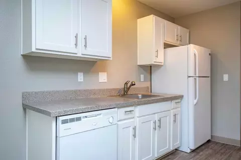 805 NE Kane Dr, Gresham, OR 97030 photo 20