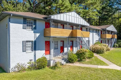 1466 Rockcut Rd, Forest Park, GA 30297 photo 8