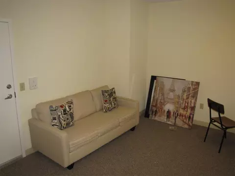 800 James Ave, Scranton, PA 18510