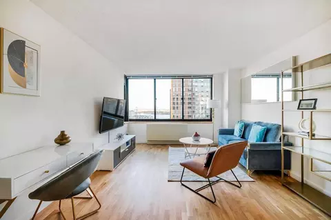 179 E 94th St, New York, NY 10128