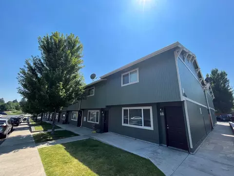 427 NE Thurston Ave, Bend, OR 97701 photo 9