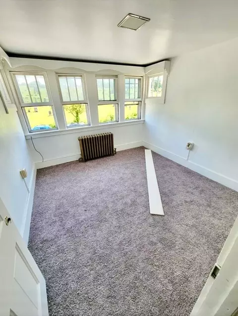 387 E Howard St, Bellefonte, PA 16823