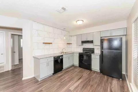 400 Rosewood Ave, Boerne, TX 78006