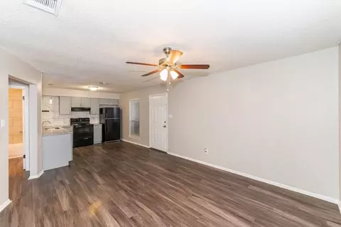 400 Rosewood Ave, Boerne, TX 78006