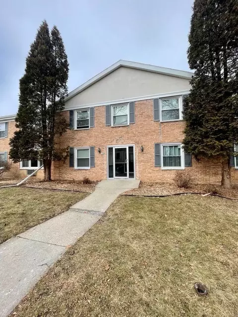 1524 E Providence Ave, Milwaukee, WI 53211