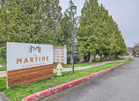 13842 NE 8th St, Bellevue, WA 98005