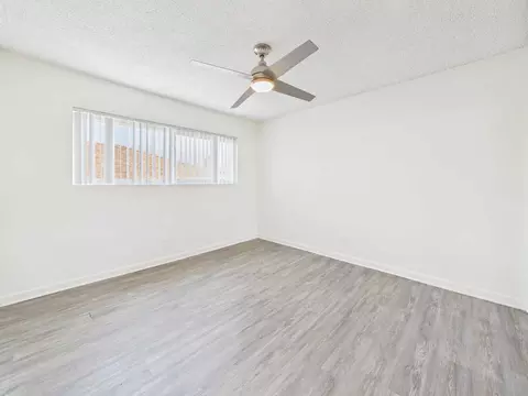 303 E Alameda Ave, Burbank, CA 91502 photo 60