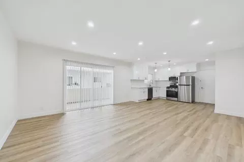 303 E Alameda Ave, Burbank, CA 91502 photo 52