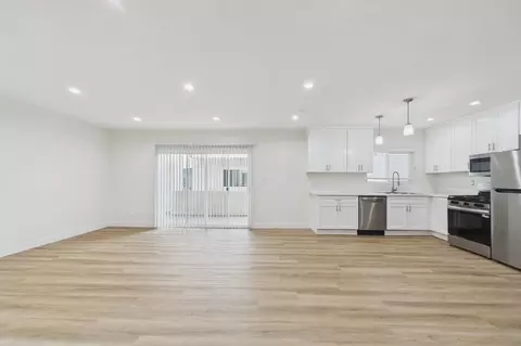 303 E Alameda Ave, Burbank, CA 91502 photo 51