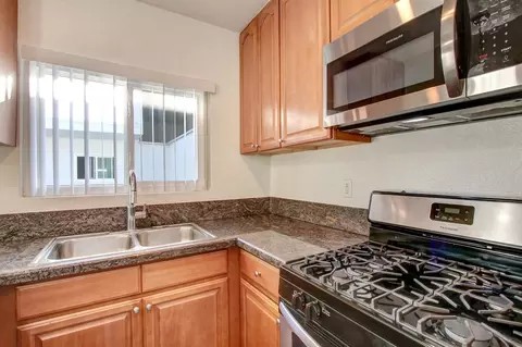 303 E Alameda Ave, Burbank, CA 91502 photo 29