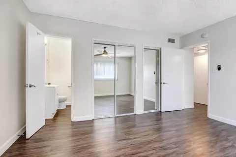303 E Alameda Ave, Burbank, CA 91502 photo 16