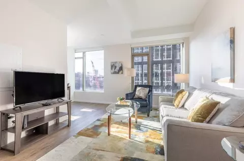 Seaport Blvd, Boston, MA 02210