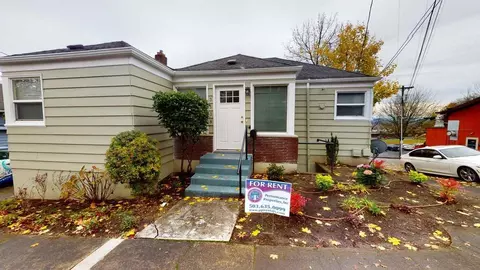 3538 SW Barbur Blvd, Portland, OR 97239