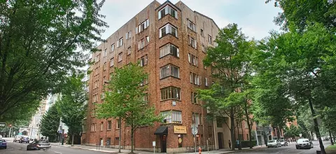 1431 SW Park Ave, Portland, OR 97201
