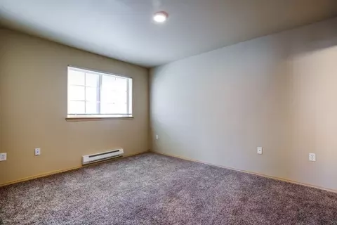 13445 Martin Luther King Jr Way S, Seattle, WA 98178 photo 13