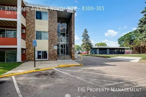 8300 Zane Ave N, Minneapolis, MN 55443